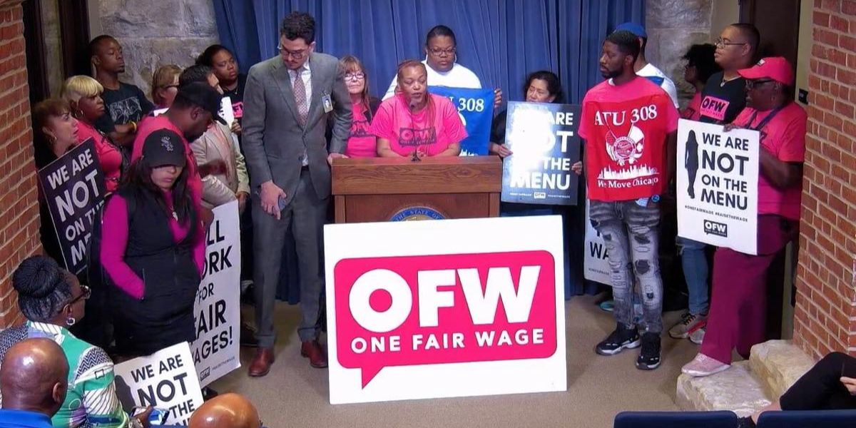 Activists push to Expand Chicago’s Tipped Wage Hike Statewide, Lawmakers urge Caution