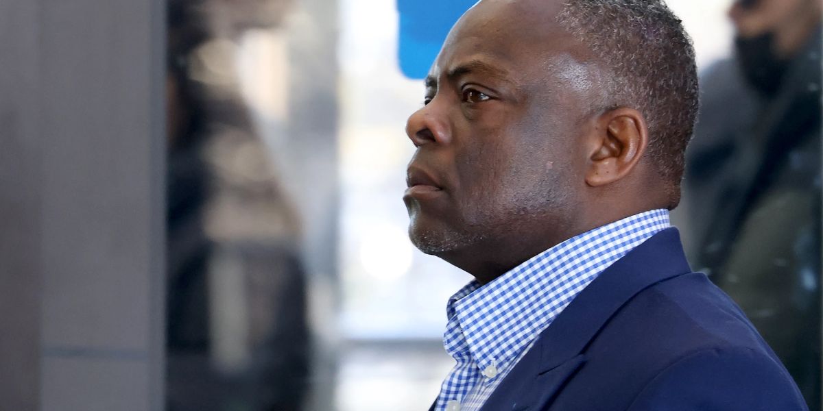 Chicago Officer Resigns, Avoids Jail in Plea Deal over Striking Teen at School