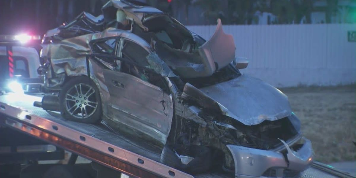 Driver, 19, along with 17-year-old passenger dead in fiery Granada Hills crash - LAPD