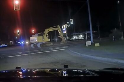 Excavator Chase ends in Arrest after hour-long Police Pursuit in North Charleston