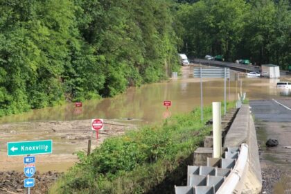 I-40 Traffic Halted near Exit 451 in Cocke County due to Flooding and Rockslide Risk