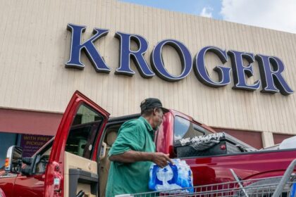 Kroger Under Fire for Overcharging Claims; Arizona Senator demands Accountability