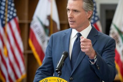 LAO California Job Growth overstated, State Lost 80,000 Jobs in Last Quarter