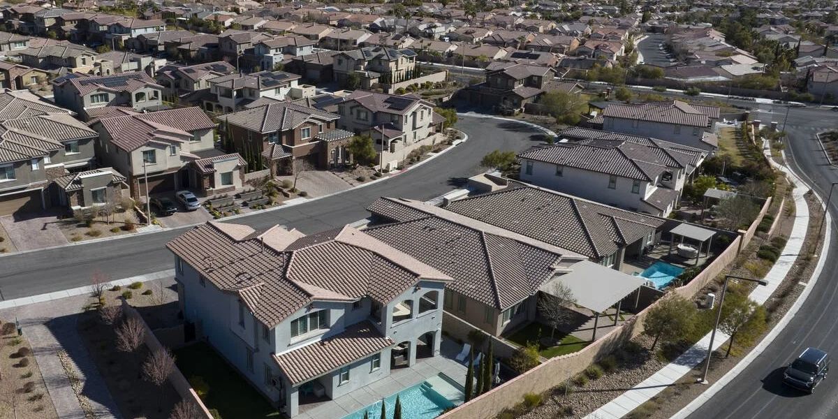 Las Vegas median home price remains at $480K; Condo prices rise
