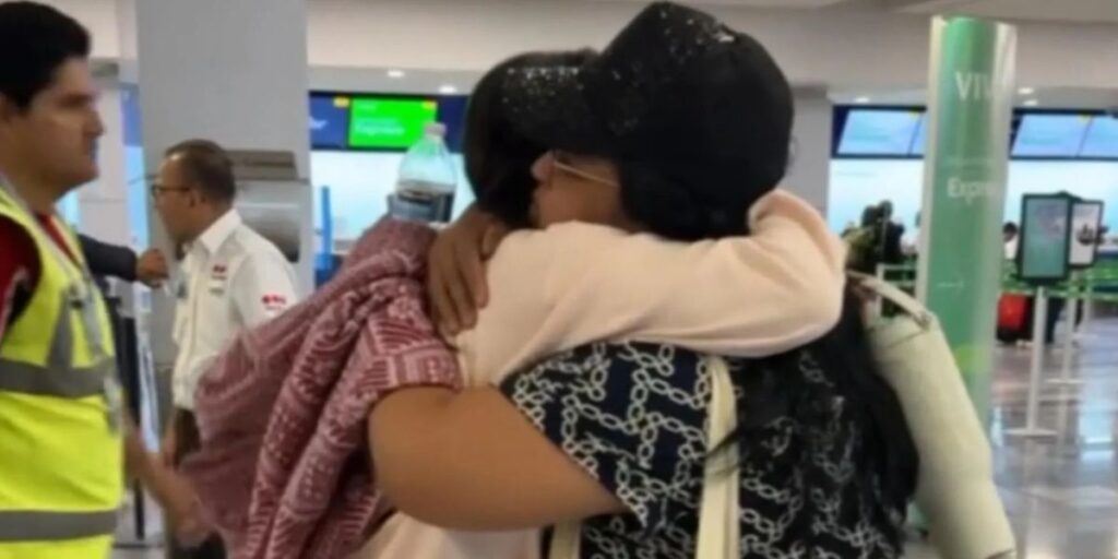 Los Angeles Woman who Raised U.S. Citizen Family Self-Deports amid Fear of Arrest