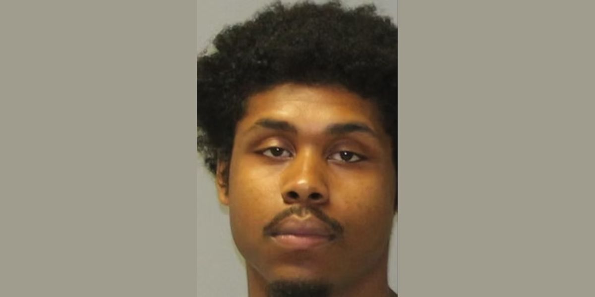 Man, 24, faces several charges after dangerous driving on I-84 in East Hartford