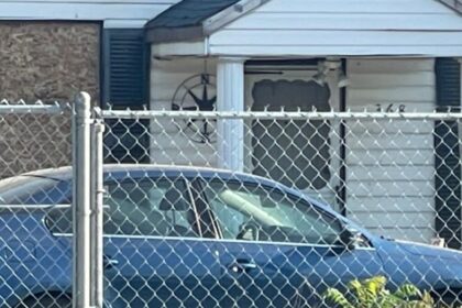 Murray man found hiding in trap door during SWAT raid, faces drug and weapons charges