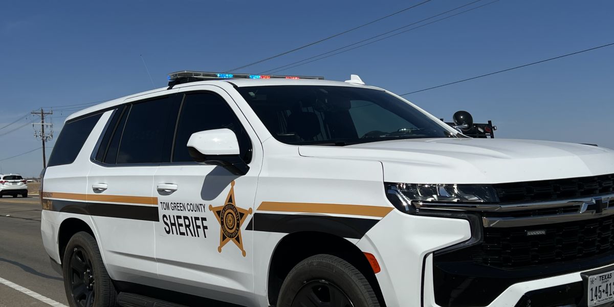 Texas Woman accused of Helping Man wanted for Killing 4-month-old Daughter Evade Arrest